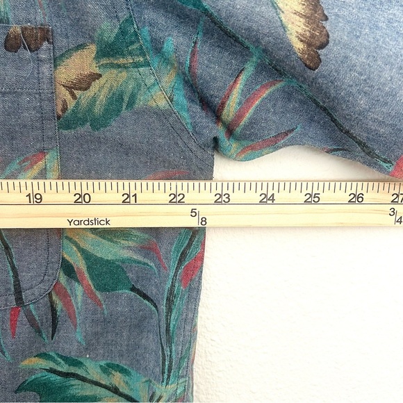 GANT White Water Chambray Short Sleeve Shirt Floral 100% Cotton Blue Size Medium - Picture 12 of 13